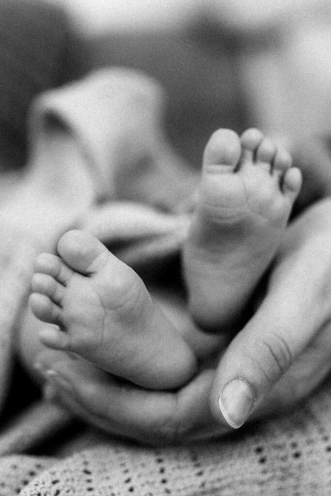 New Born Fotoshooting Frankfurt am Main - Babyfüße